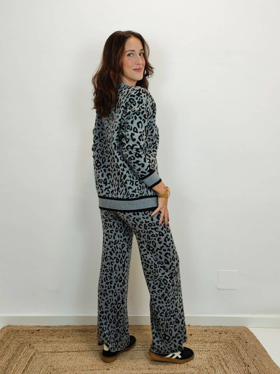 Conjunto 36301 GRIS - Imagen 2