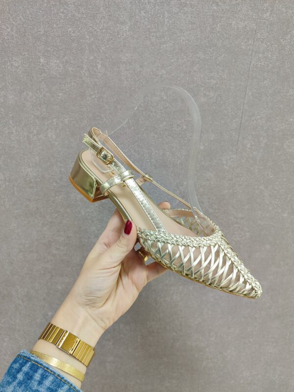 Zapato DORADO