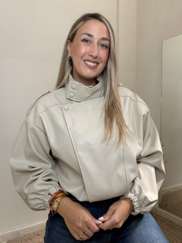 Chaqueta POLIPIEL BEIGE