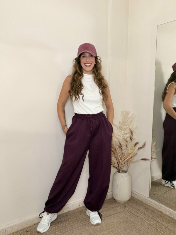 Pantalón ZARA BERENJENA
