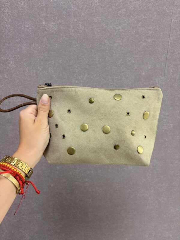 Bolsito TACHUELAS BEIGE