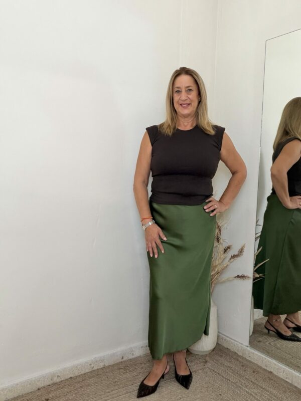 Falda SATINADA VERDE