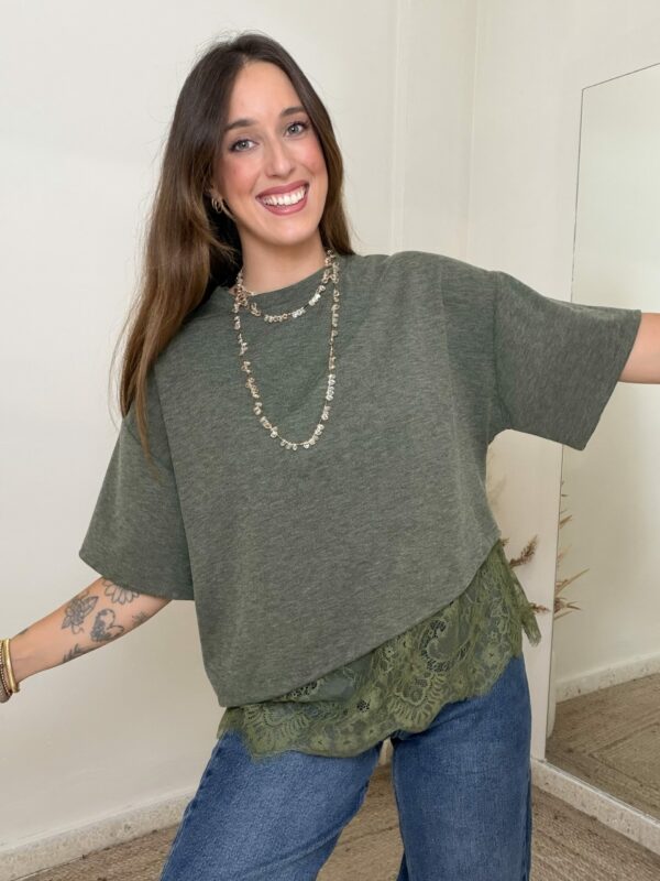 Camiseta BAJOENCAJE VERDE